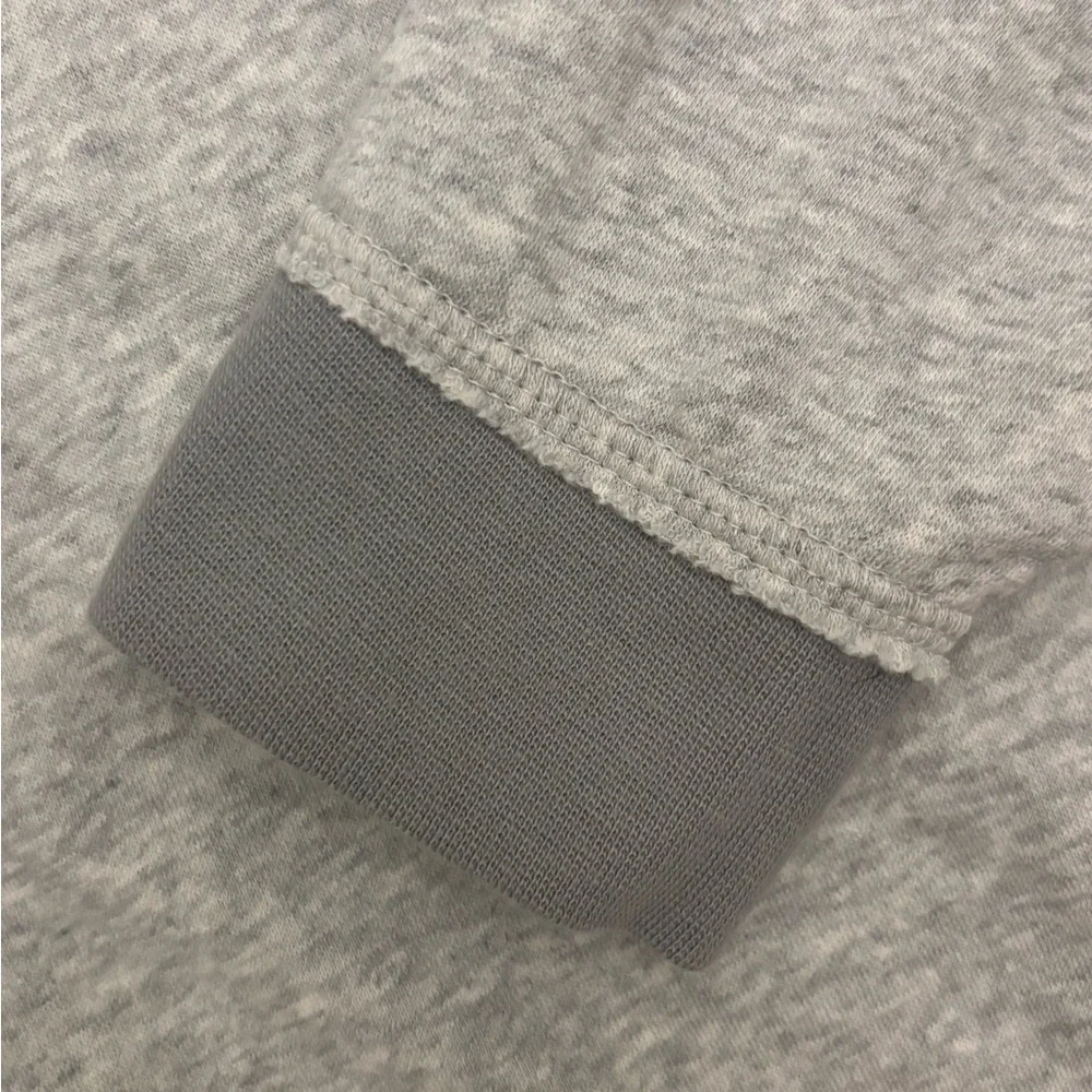Gray Nike Crewneck Pullover Nike Yoga Thermafit Lightweight Shirt Size Small - Picture 7 of 10